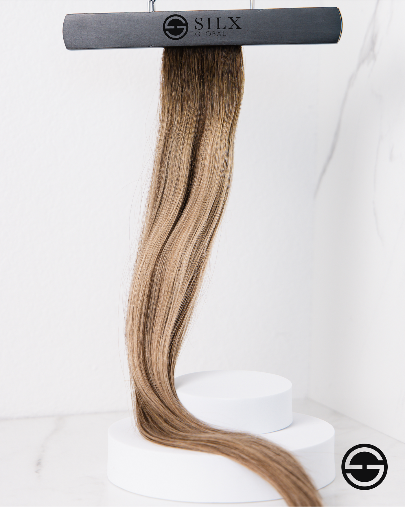 Invisible Tape-In Extensions | B4/18 - Goddess